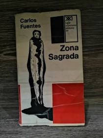 Zona sagrada FUENTES, CARLOS - Siglo XXI