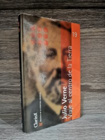 Viaje al centro de la Tierra VERNE, JULIO - Clarín